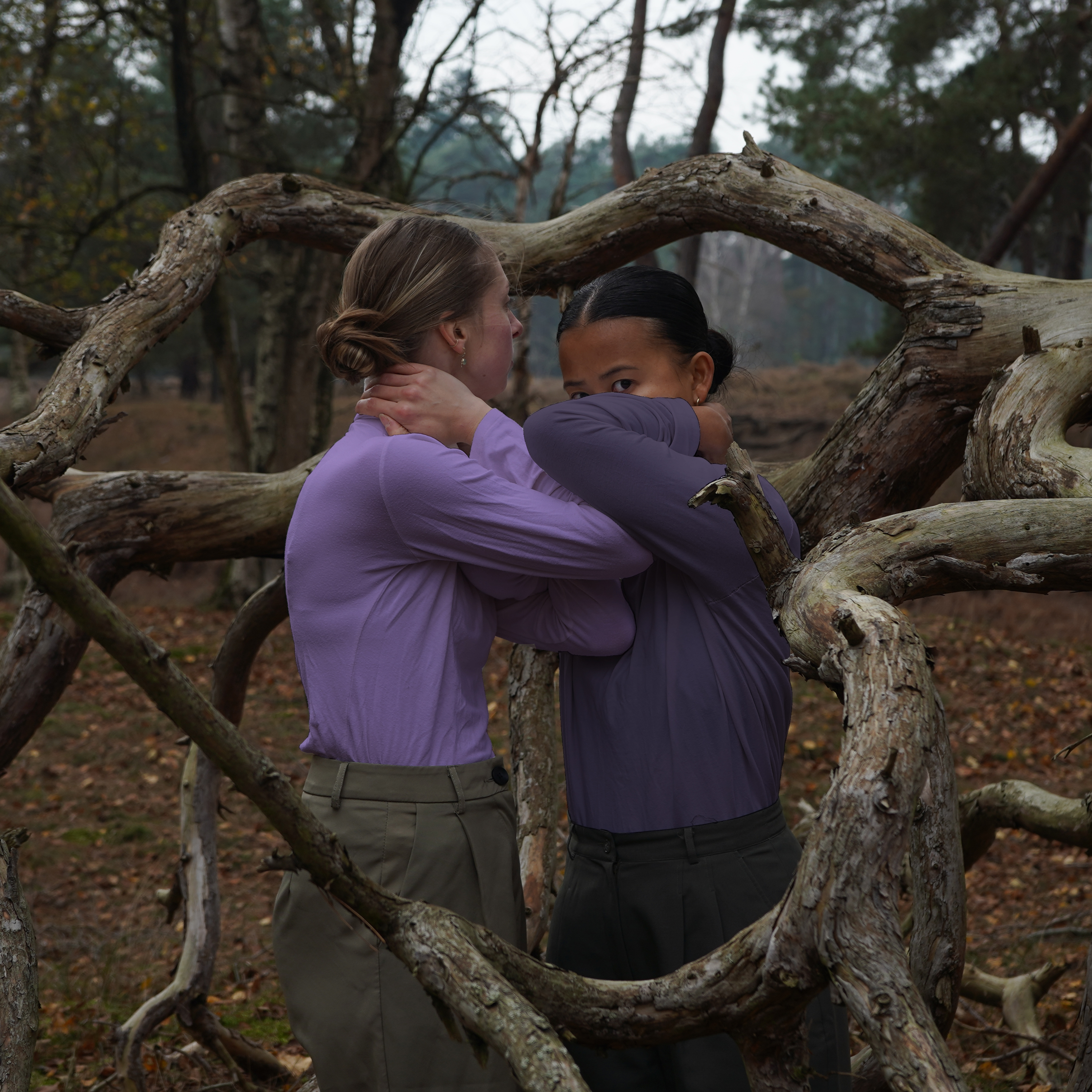 Tosca Knauf & Melina Romano – A Whispering Tree